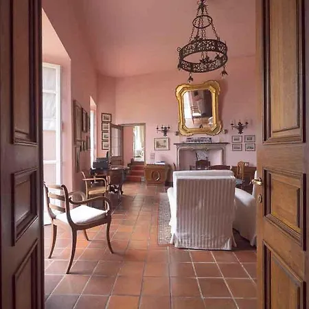 ヴィラ Villa Cesare *